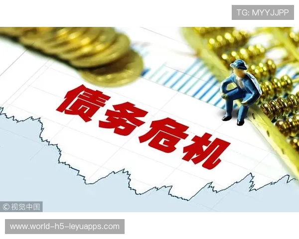 中国足球俱乐部债务危机与解决方案，足球俱乐部 亏损