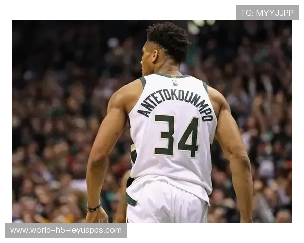 雄鹿进攻端依赖双核角色球员需站出来，雄鹿队真正核心