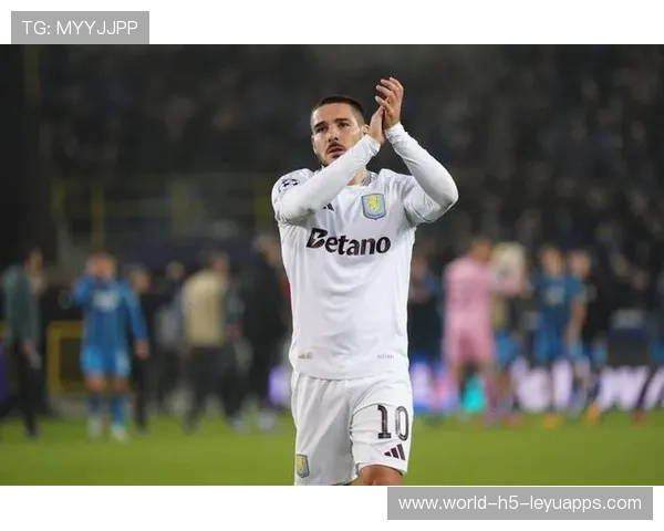 维拉边路连续下底，后点包抄得手，维拉维拉